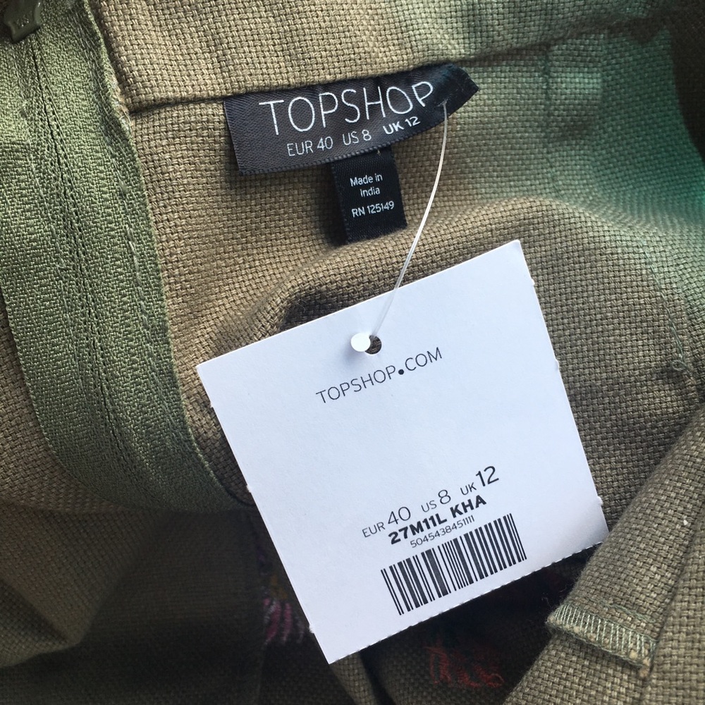  {TopShop} Green Floral Embroidered Mini Skirt - Picture 4 of 8